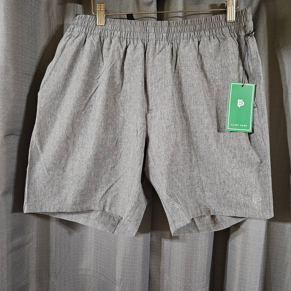 Flint Park Mens Gray Heather Athletic Performance Shorts Size L NWT Stretch